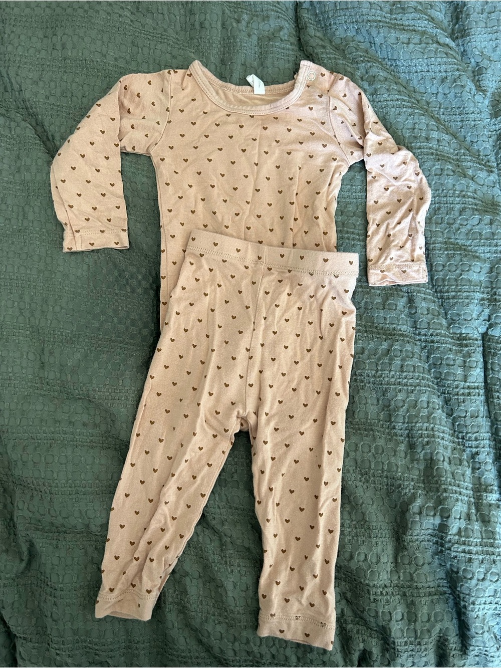 Quincy Mae Hearts Outfit